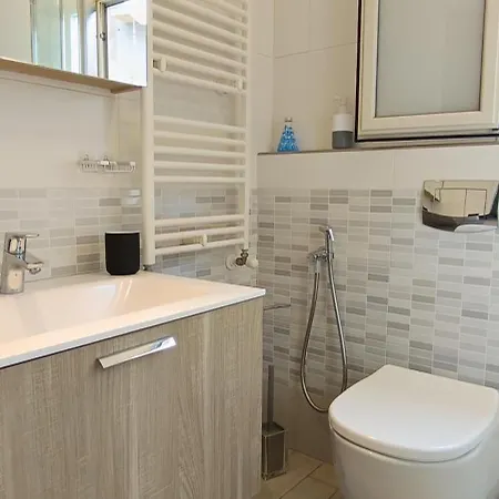 A Casa Distefano, We Are The Center!