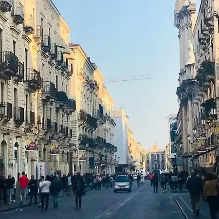 A Casa Distefano, We Are The Center! شقة كاتانيا